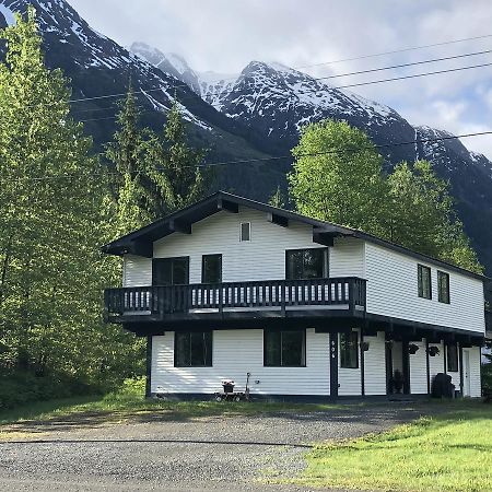 Bear Valley Guesthouse Stewart Buitenkant foto