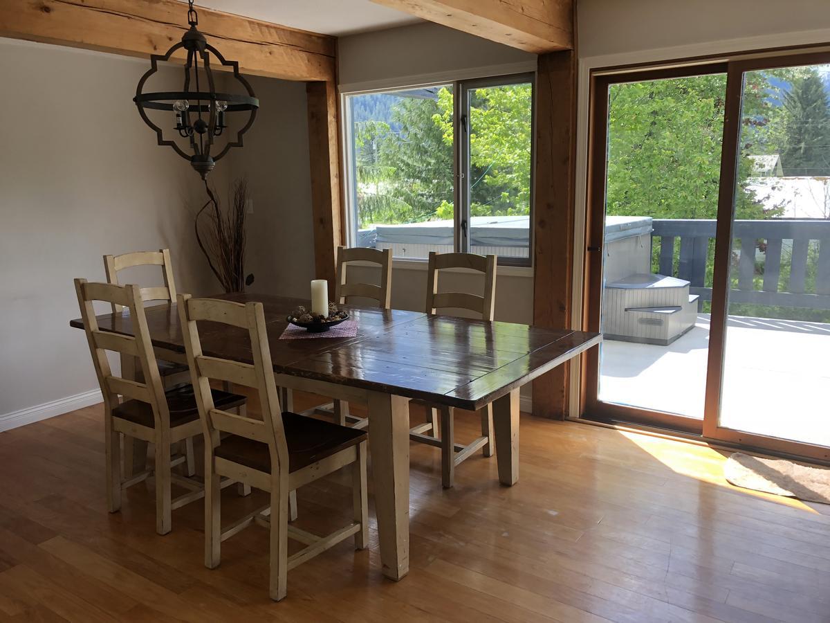 Bear Valley Guesthouse Stewart Buitenkant foto