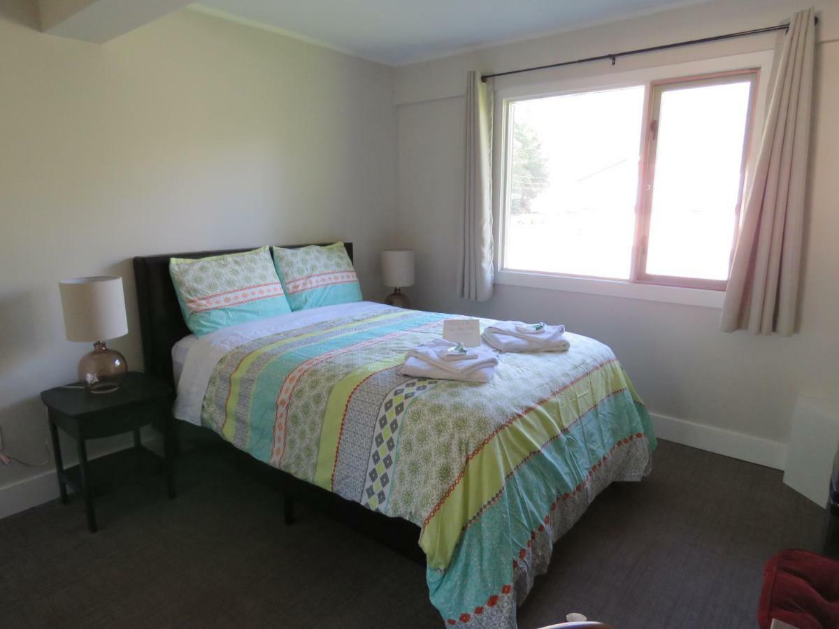 Bear Valley Guesthouse Stewart Buitenkant foto